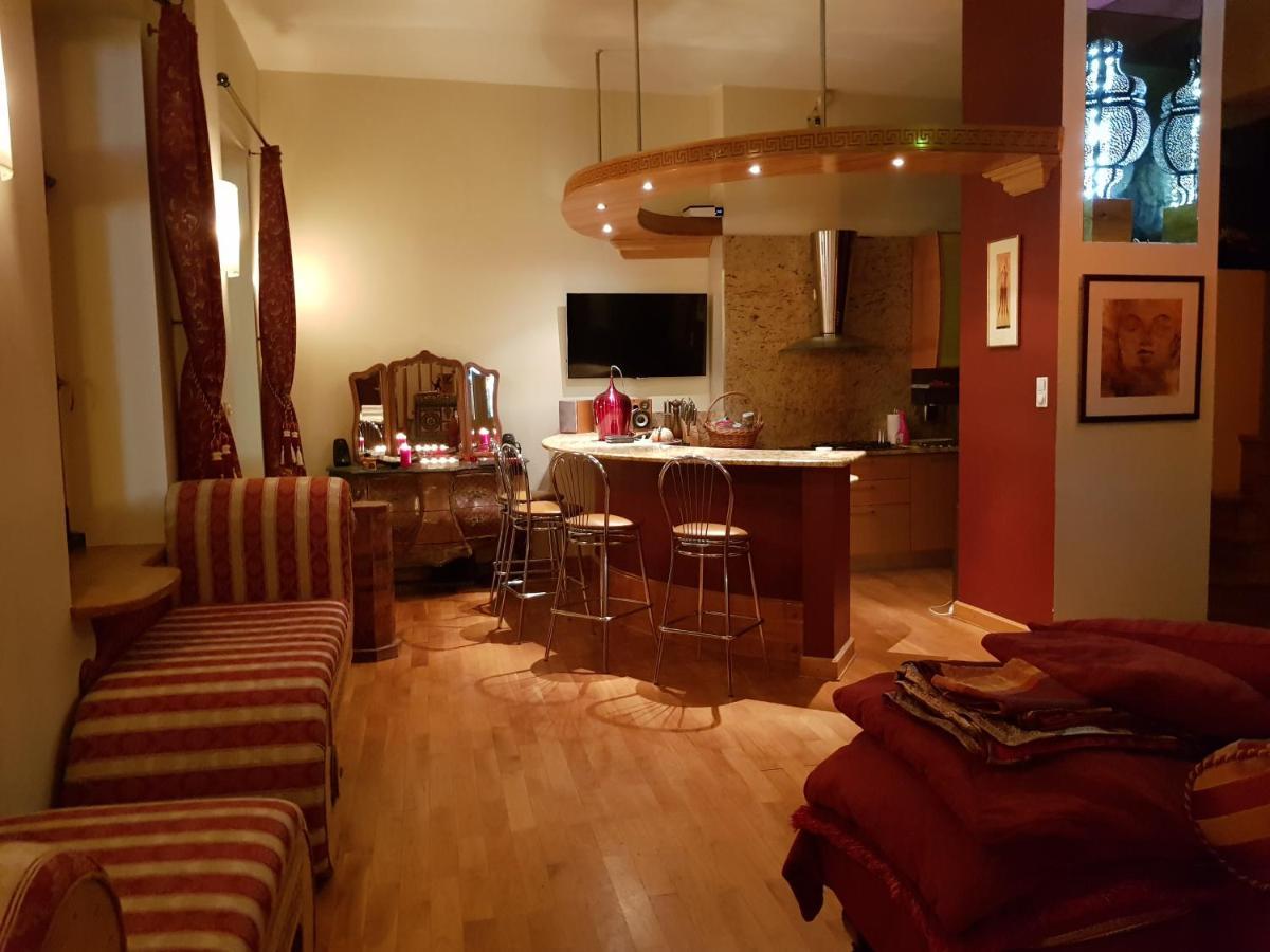 Unique Luxury Studio On Market Square Leilighet Wrocław Eksteriør bilde